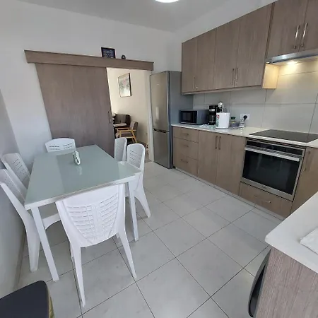 Apartament Alex Fruit Tree Voroklini